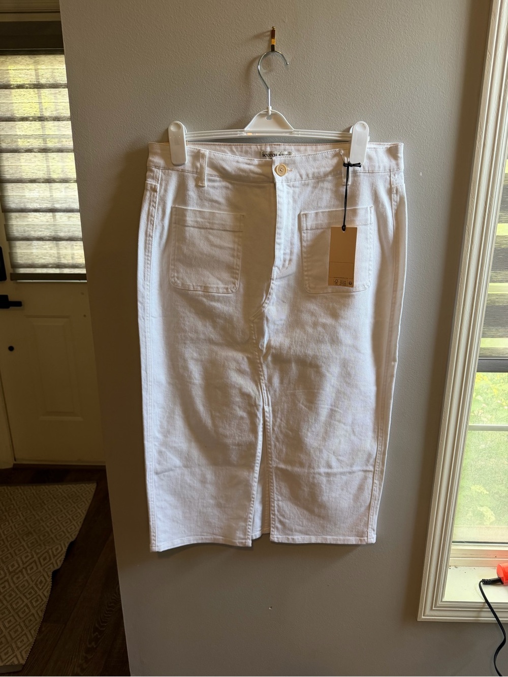 Scotch & Soda White Midi Pencil Skirt with Patch Pockets